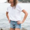 Tee-shirt Buttée team bride à porter lors d'un EVJF ou le lendemain du mariage. Tee shirt blanc à message mariage. Acheter boutique Paris et en ligne