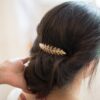 Accessoire de cheveux Peigne feuilles dorées pour coiffure chignon de mariée ou cheveux wavy. Acheter boutique Paris ou en ligne