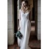 De Soie et d'Emotions Robe de mariée Alice. Robe de mariée bohème chic décolleté dos. Acheter et essayer boutique Paris concept-store mariage