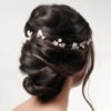 Tiare pour cheveux en fleurs de porcelaine Poirier. Accessoire de cheveux mariée fleuri pour mariage. Acheter boutique Paris et en ligne