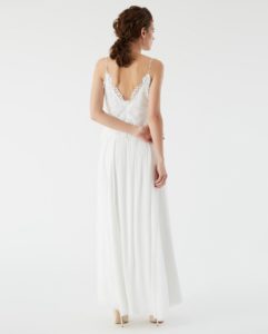 Jupe longue de mariée blanc ivoire. Jupe longue plissée simple et bohème. Petits prix. Acheter en ligne et boutique Paris