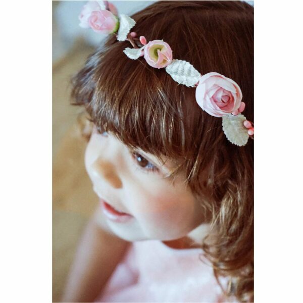 Couronne de fleurs fille Lou Les Petits Inclassables pou look bohème mariage, une fête ou autre cérémonie. Dispo boutique Paris et en ligne