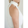 By Romance - Robe de mariée longue plissée Kay. Robe longue blanche tendance. Tenue de mariage stylée. Acheter boutique Paris et en ligne