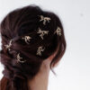 Pic à chignon doré façon branches Ava par créatrice Jeannette. Accessoire cheveux plaqué or doré végétal. Acheter boutique bijoux Paris et en ligne