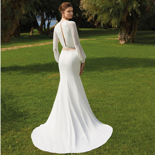 Robe de mariée sirène Romance au Jardin. Collection mariage 2021. Boutique mariage concept-store Paris. Essayer RDV privé essayage paris