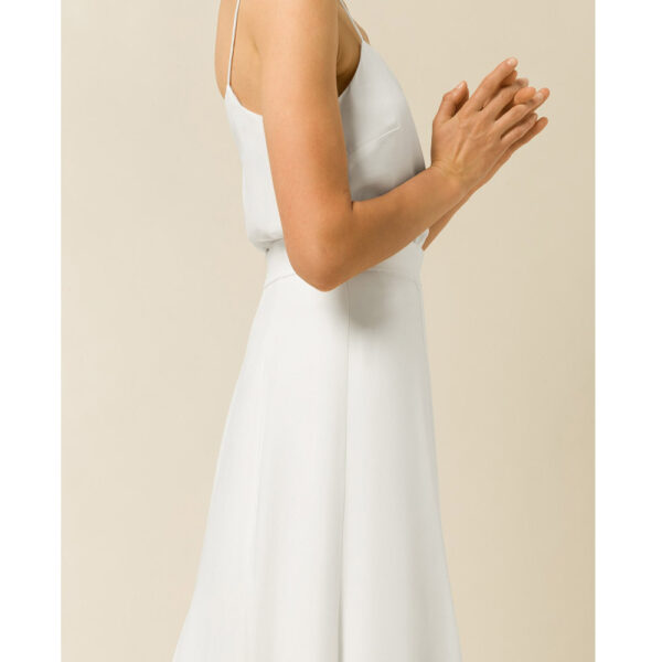 Jupe de mariée longue et chic blanche ivoire. ensemble mariée jupe et top pour mariage cool. Petits prix. Acheter en ligne et boutique Paris