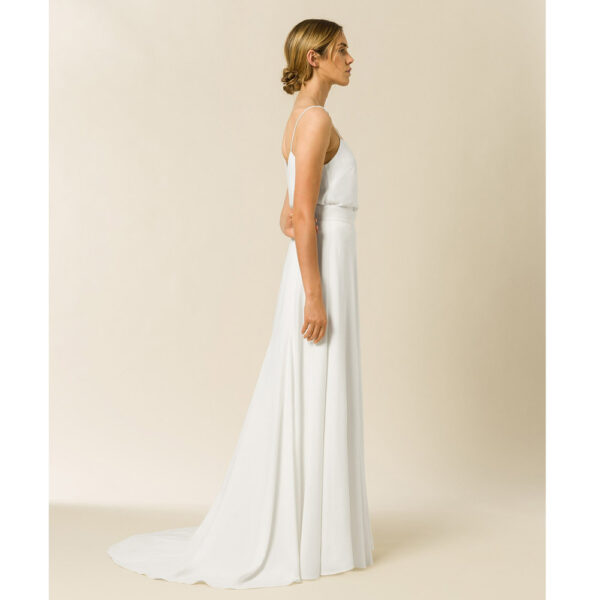 Jupe de mariée longue et chic blanche ivoire. ensemble mariée jupe et top pour mariage cool. Petits prix. Acheter en ligne et boutique Paris