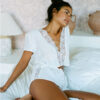 Lingerie Short blanc ivoire dentelle Bianca par Icone lingerie. Ensemble sexy. Acheter en ligne et boutique à Paris 11ème