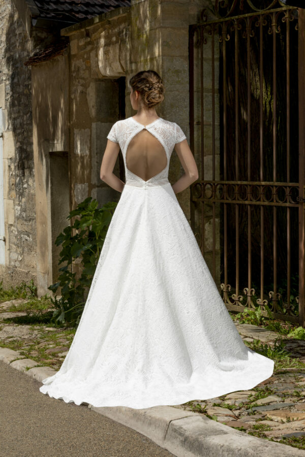 Robe de mariée longue Dorothy dentelle