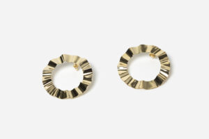 Boucles d'oreilles Kelli vagues dorées