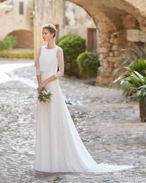 Robe de mariée dentelle et manches trois quart Maelia
