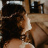 Sublime tiare feuilles perles et strass pour cheveux. Accessoire cheveux Pivoines and love. Acheter en ligne et boutique mariage Paris