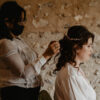 Sublime tiare feuilles perles et strass pour cheveux. Accessoire cheveux Pivoines and love. Acheter en ligne et boutique mariage Paris