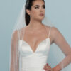 Voile de mariée fin orné de perles tout le long . accessoire de mariée . Acheter boutique mariage Paris. Eshop mariage en ligne