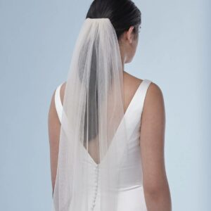 Voile de mariée en tulle souple, fin et tout simple. Accessoire mariage petits prix. Boutique concept-store paris et eshop.