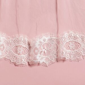 Voile de mariée court en tulle fin simple et dentelle. Accessoire mariage petits prix. Boutique concept-store paris et eshop