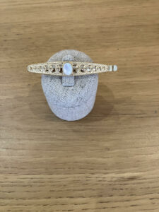 Barrette Elise dorée à l'or fin par Kariboo. Bijoux made in france plaqué or. Barrette dorée. Acheter boutique paris et en ligne