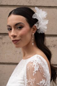 Boucles d'oreille pendantes 5 perles argent Rosa Clara. Bijou de mariée stylé et chic pour mariage. Acheter online ou boutique mariage Paris