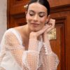 Boucles d’oreille dormeuses argent avec strass Lilly, accessoire mariée. Achat en ligne ou boutique mariage paris. Bijoux argent
