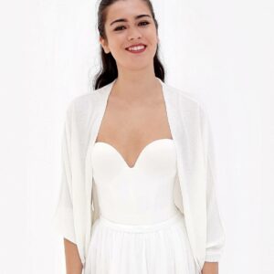 Cardigan blanc ivoire Poirier en tulle. Châle, boléro, étole, cape mariée blanche accessoire. Acheter boutique mariage Paris. En ligne.