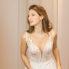 Boucles d'oreille pendantes 5 perles. Bijou mariage petit prix. Accessoire de mariée. Acheter en ligne eshop et boutique showroom Paris