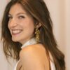 Boucles d'oreille grappe de fleurs dorées. Bijou mariage petit prix. Accessoire de mariée. Acheter en ligne eshop et boutique showroom Paris