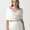 Etole croisée ivoire Poirier. Châle, boléro, étole, cape accessoire de mariée. Acheter boutique mariage Paris. ou achat En ligne