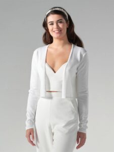 Cardigan blanc ivoire Poirier en tulle. Châle, boléro, étole, cape mariée blanche accessoire. Acheter boutique mariage Paris. En ligne.