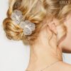 Set de 2Pics à chignon de mariée fleurs et perles. Accessoire de cheveux mariage. Achat en ligne ou boutique mariage paris coiffure