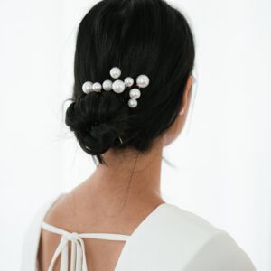 Set de 9 pics à chignon Perles de mariée. Bijou mariage petit prix. Accessoire de mariée. Acheter en ligne eshop et boutique showroom Paris