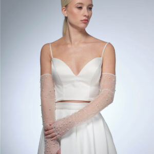 Gants de Mariée ornés de perles. gants mariage tulle perlé accessoire mariée. Acheter boutique mariage Paris. Achat En ligne